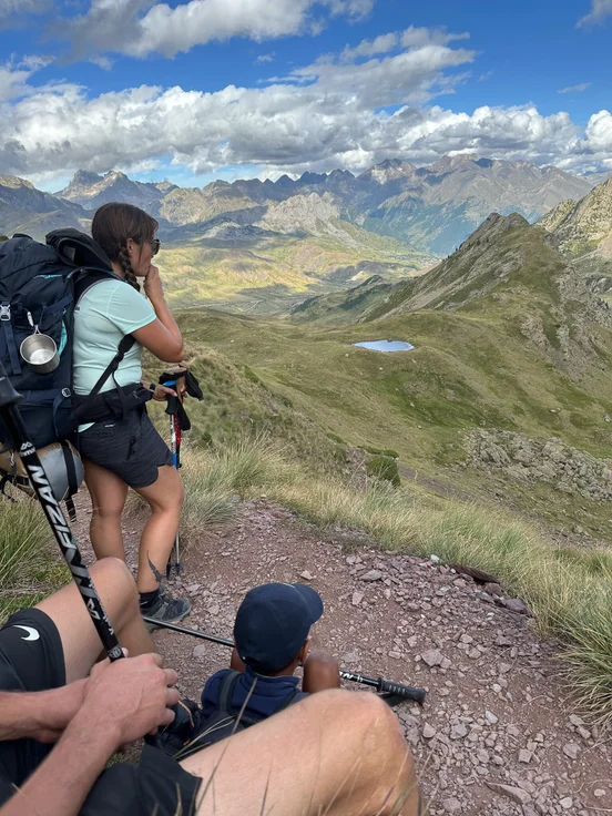 bivouac pyrenees famille high