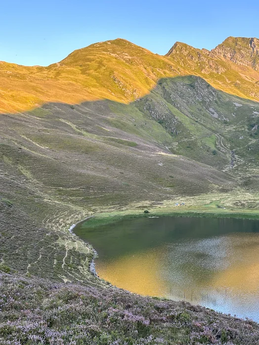 lac isaby hautes pyrenees high