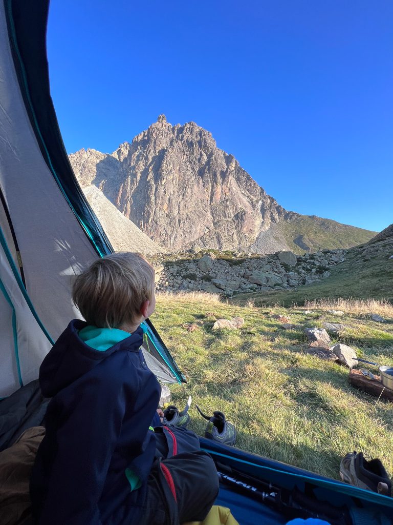 pyrénées bivouac famille6