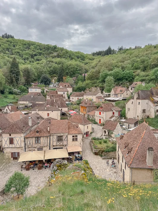 village saint cirq lapopie high eqkgts